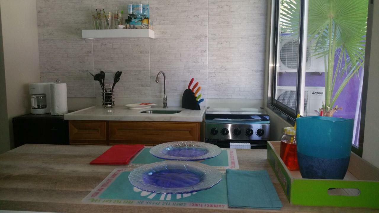 Sandcastle Beach Apartments Palm Beach Extérieur photo